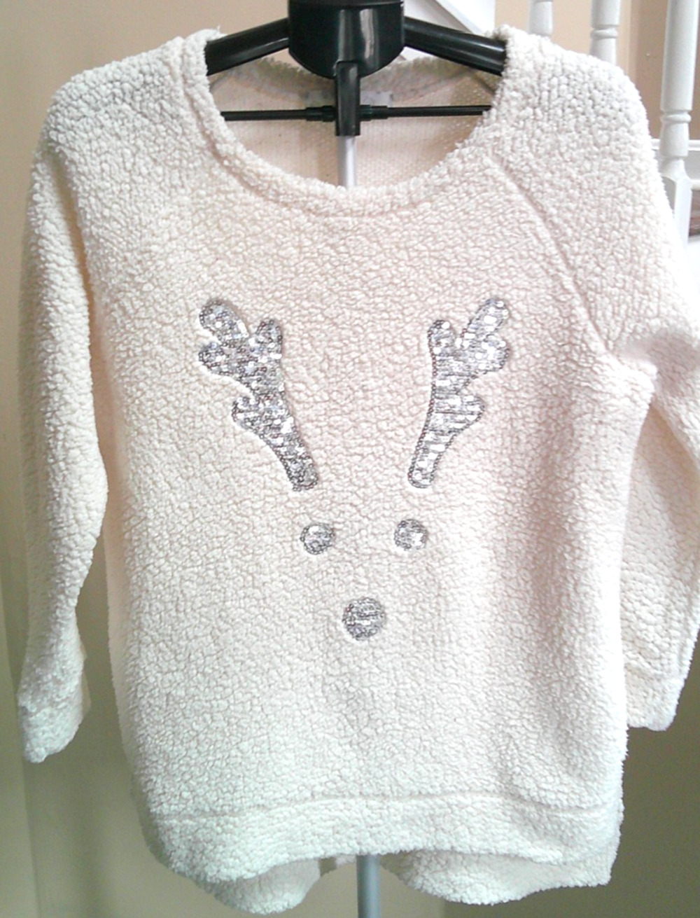 WF Ivory Sherpa Round Neck Sweatshirt with Silver Sequin Reindeer Women's XL